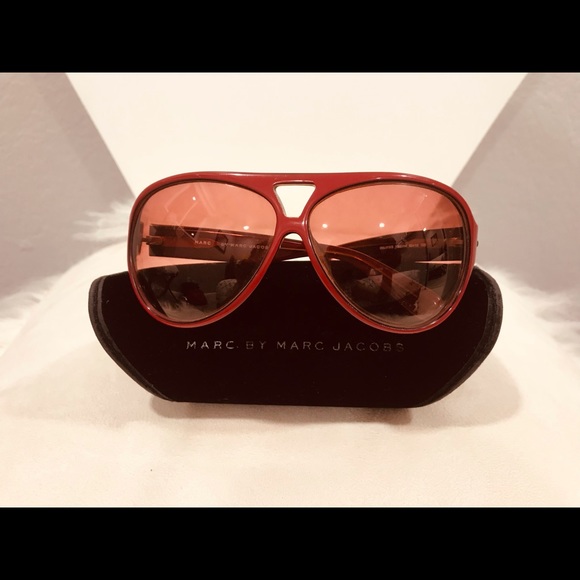 Marc by Marc Jacobs sunglasses - Red frame - Picture 2 of 4